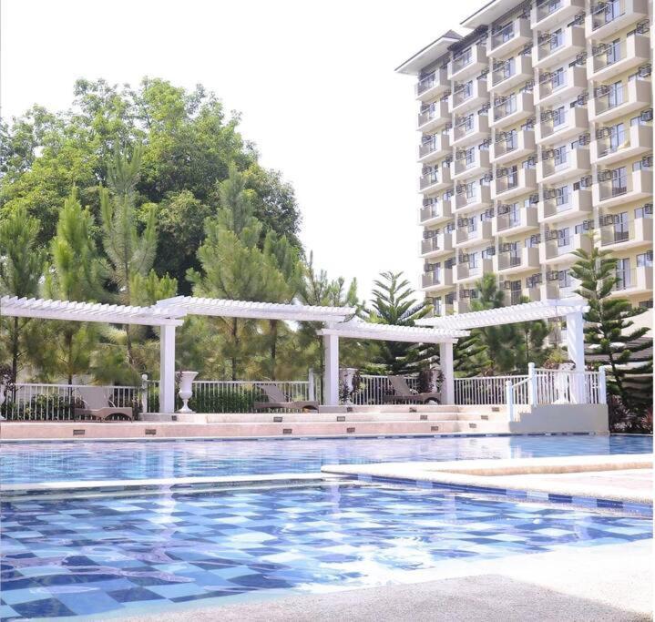 Budget Family Limited Offer Max 8 Persons Condo Unit Center Davao City Exteriör bild